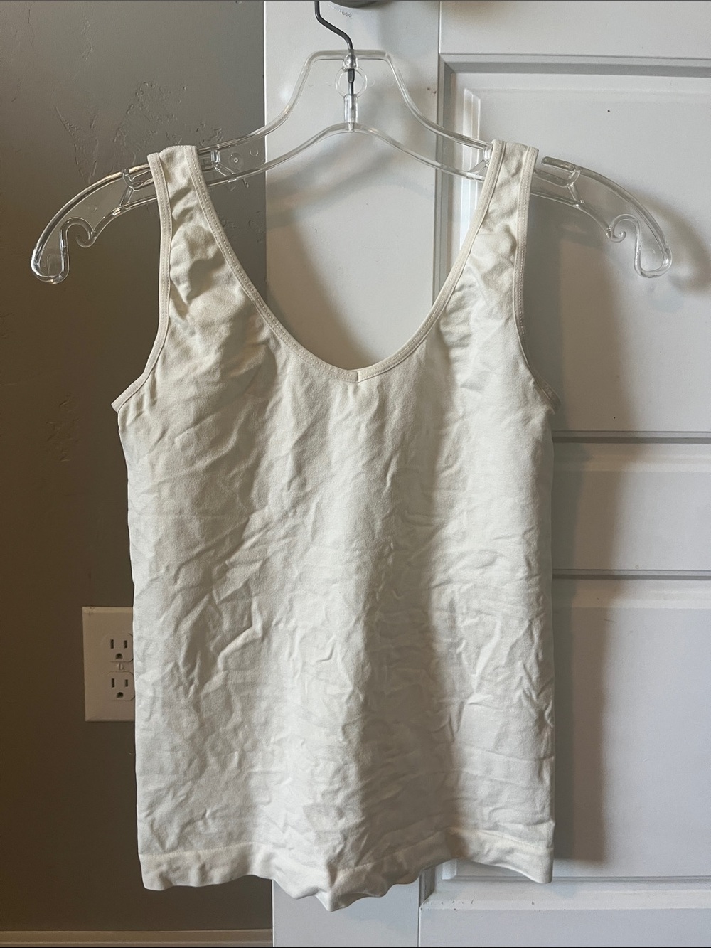 Floreat Cream Scoop Neck Tank